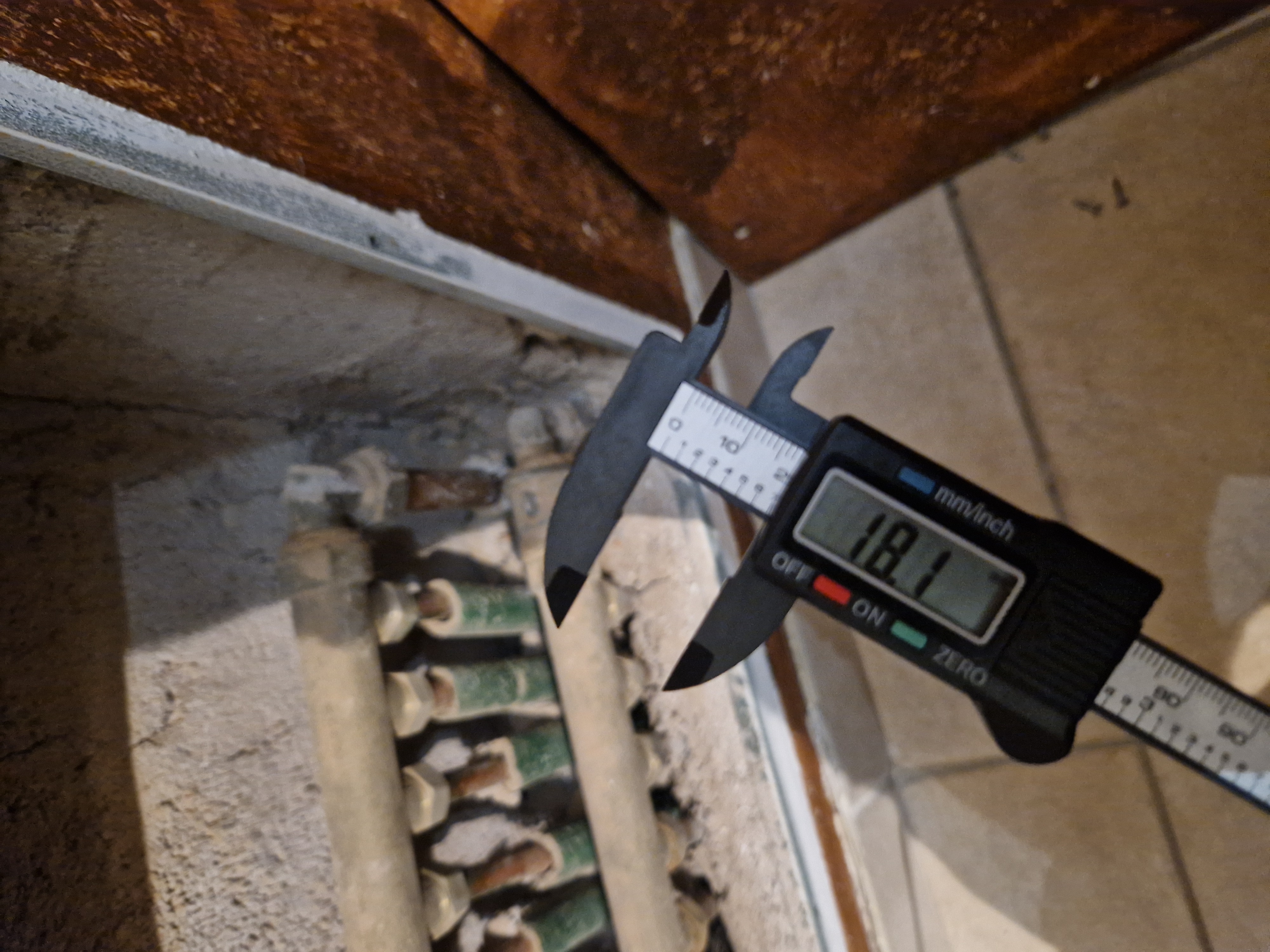 Casa Zero Gas Riqualificazione Energetica in Pompa di Calore Roma realizzato da STUDIO TECNICO ING. D'ALESSIO, a