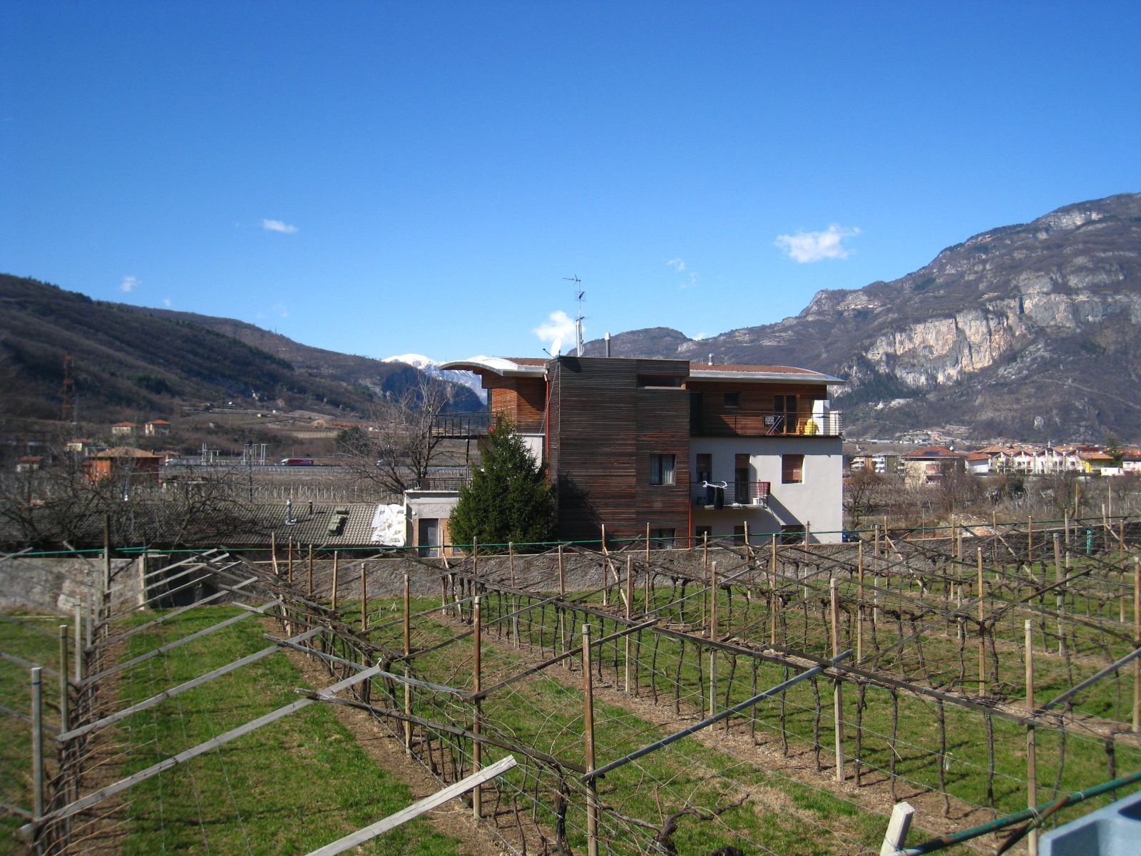 Casa AR | Rovereto 2007 | Veneto realizzato da massimiliano vanella, Assistenza tecnica a Trento