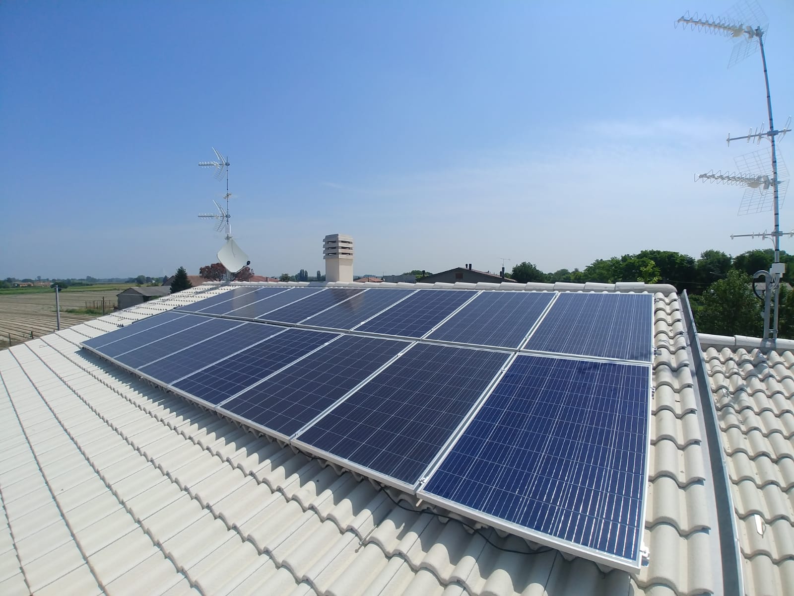 Impianto fotovoltaico (con o senza accumulo)