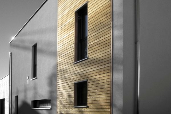 Progetto di edificio residenziale in legno realizzato da Fulvio Miatello, a Vedano Olona